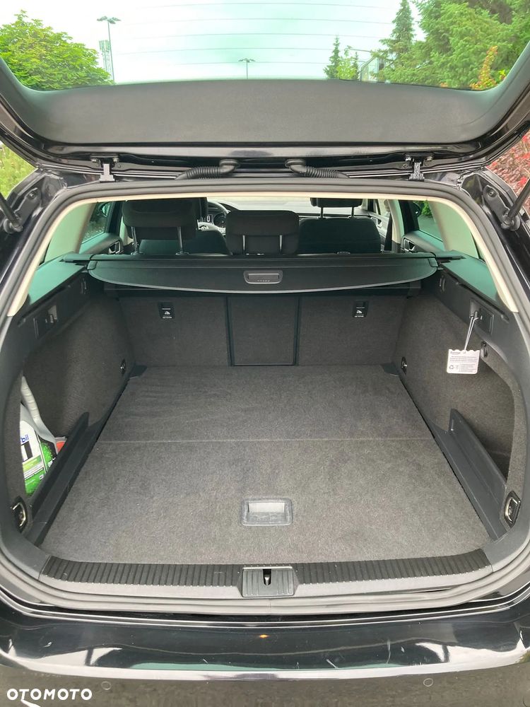 Volkswagen Passat 2.0 TDI BMT Comfortline - 9
