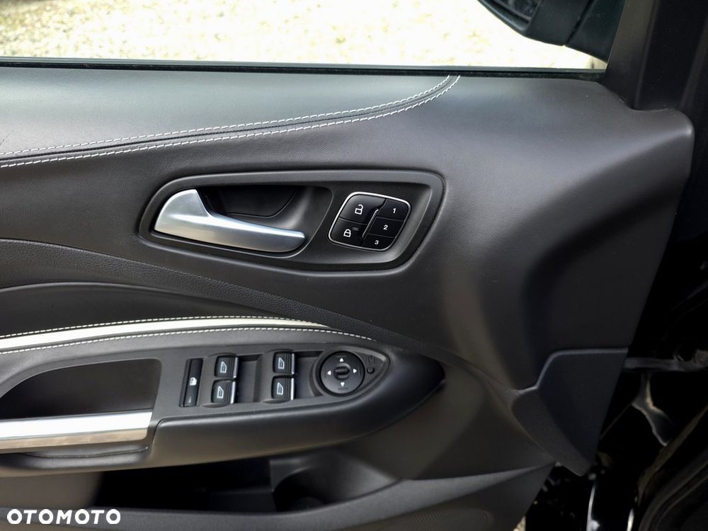 Ford Kuga Vignale 2.0 TDCi AWD - 18