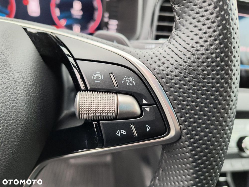 Skoda Karoq 1.5 TSI ACT Sportline DSG - 26