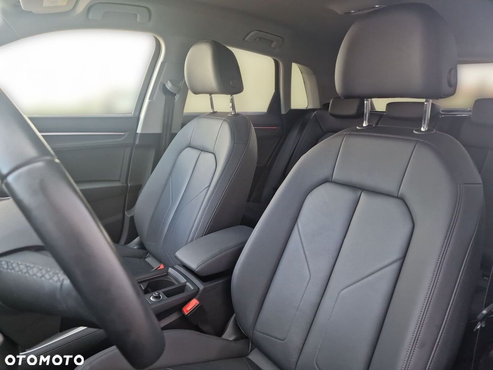 Audi Q3 - 12