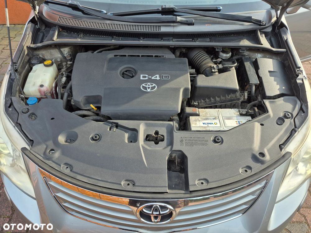 Toyota Avensis 2.2 D-4D Platinium - 15