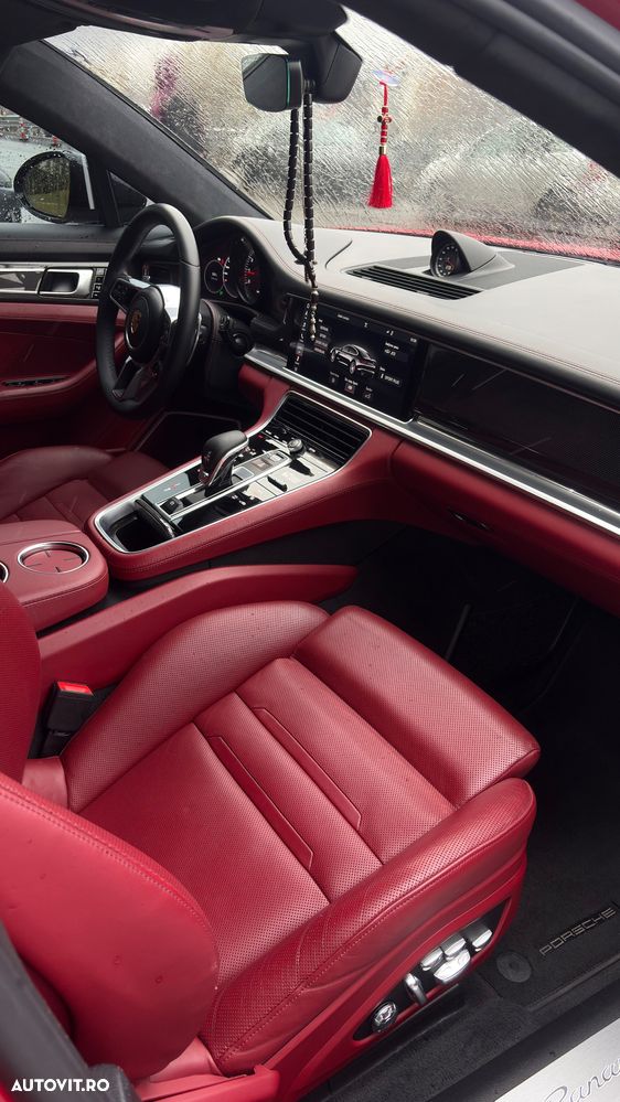 Porsche Panamera - 10