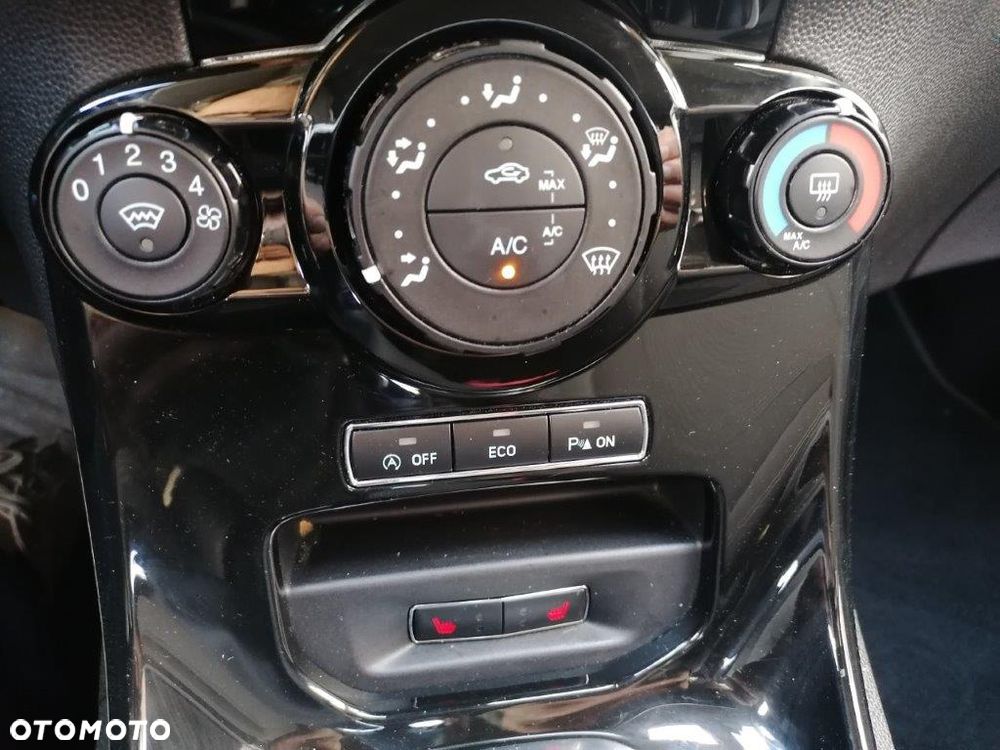 Ford Fiesta - 7
