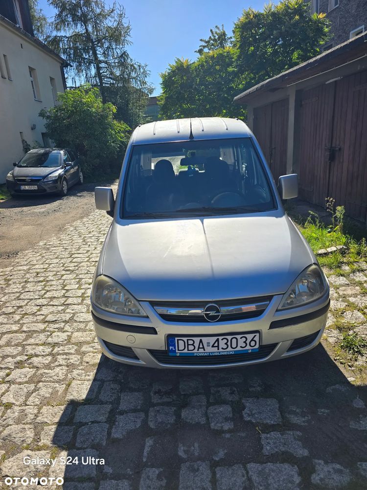 Opel Combo Tour Comfort - 1