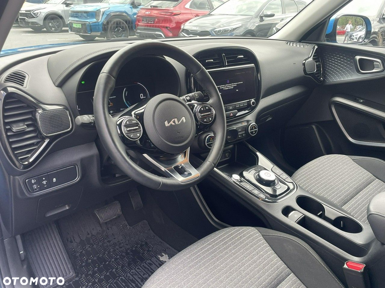 Kia Soul e-Soul 64kWh L - 9