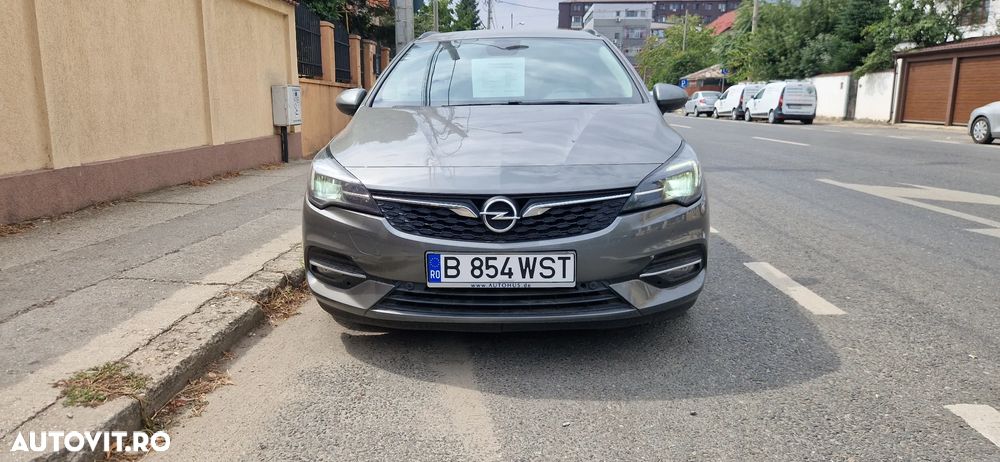 Opel Astra 1.5 D Start/Stop Sports Tourer Automatik Business Edition - 1