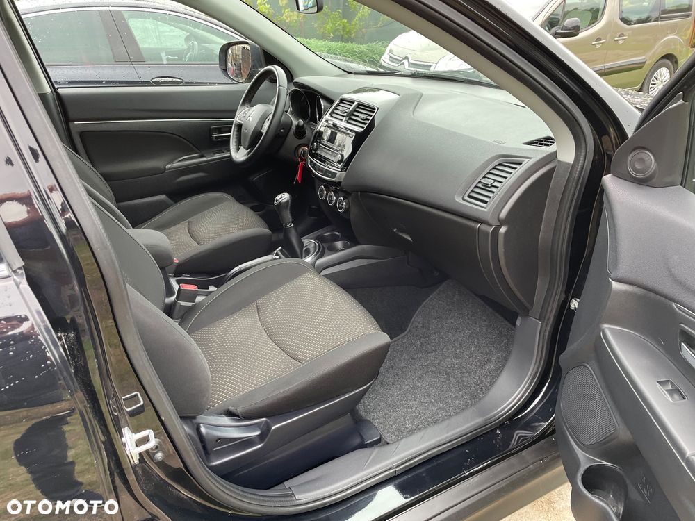 Mitsubishi ASX 1.6 2WD Comfort Edition - 15