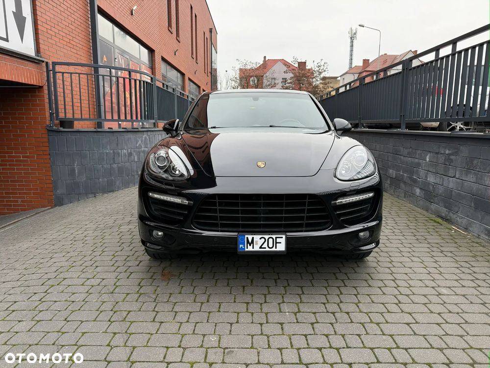 Porsche Cayenne GTS Tiptronic S - 2