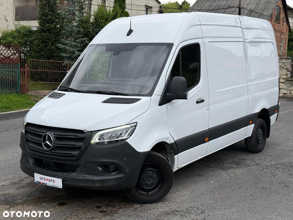 Mercedes-Benz SPRINTER - 25