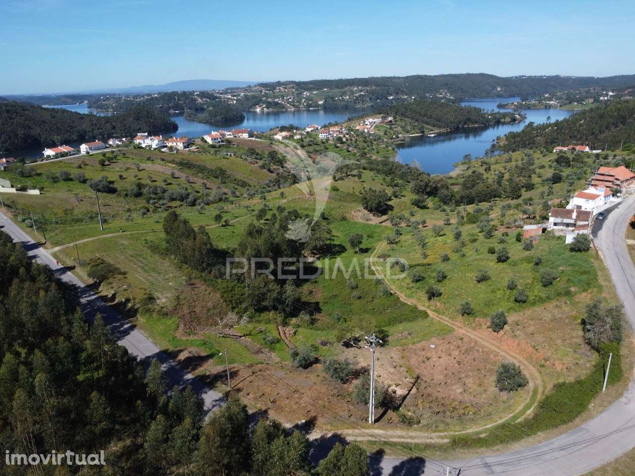 Terreno urbano com vista privilegiada para a Barragem de Castelo de... - Grande imagem: 2/4