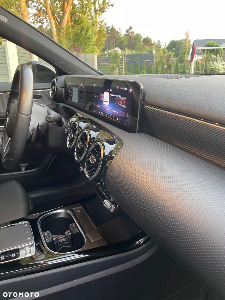 Mercedes-Benz Klasa A 200 d Progressive 8G-DCT - 13