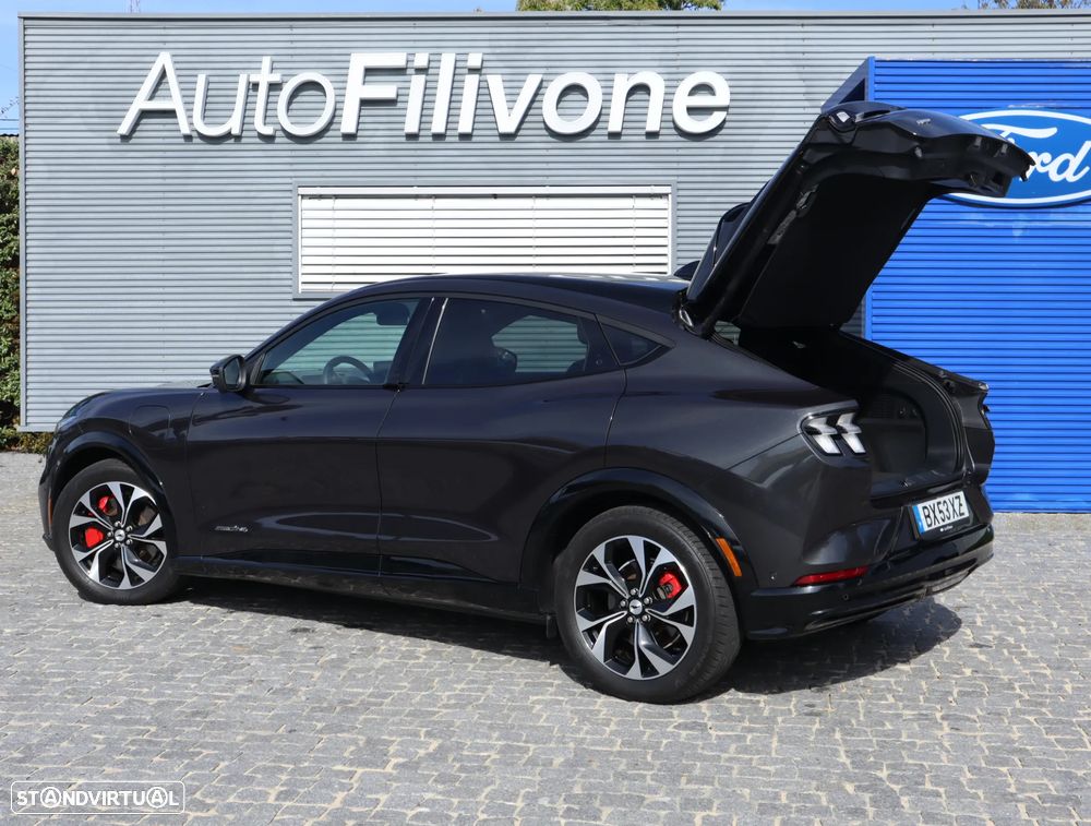 Ford Mustang Mach-E Premium AWD - 56