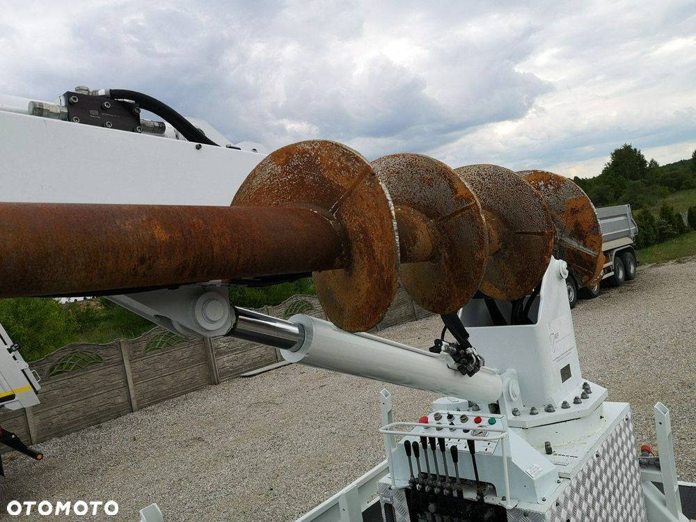 Renault D13 WIERTNICA TELECOM 20 Automat Niski Przebieg! - 18