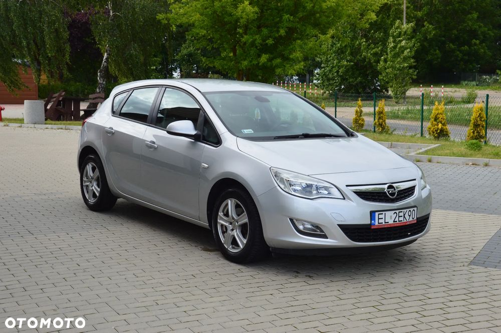 Opel Astra - 6