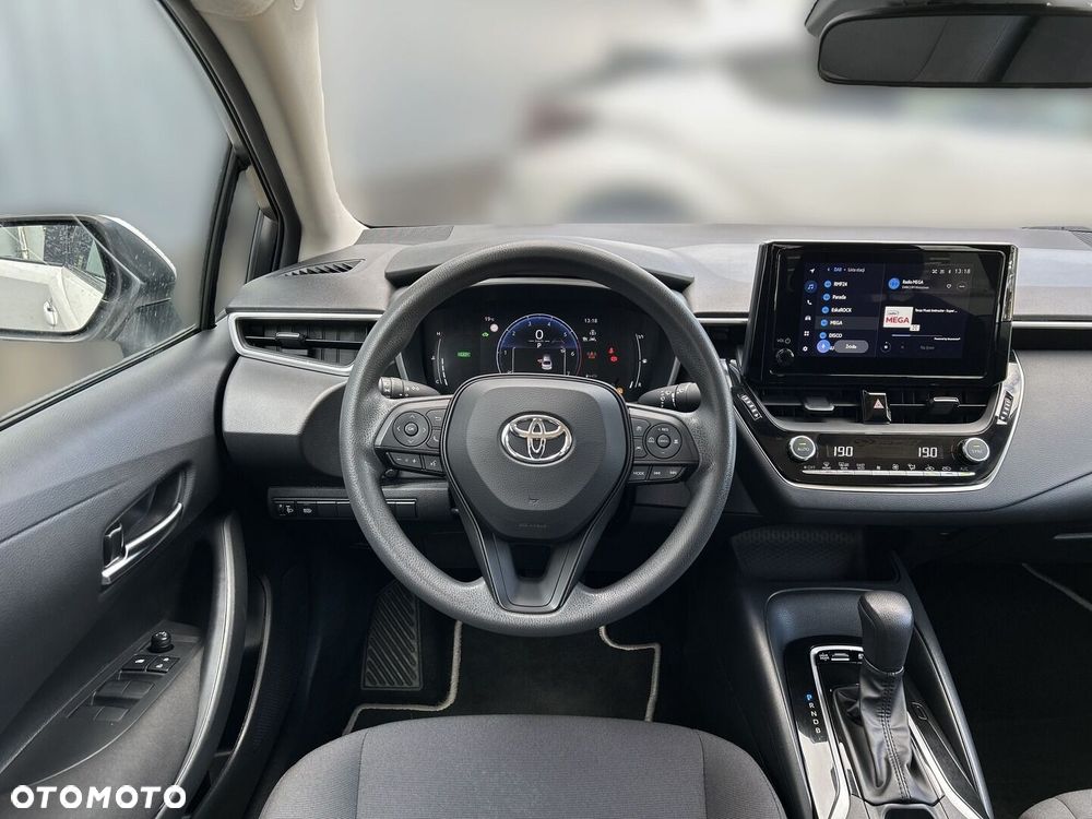 Toyota Corolla - 10