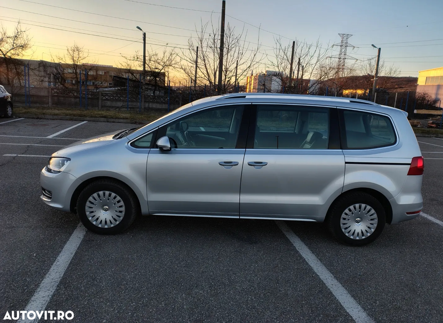 Volkswagen Sharan - 4