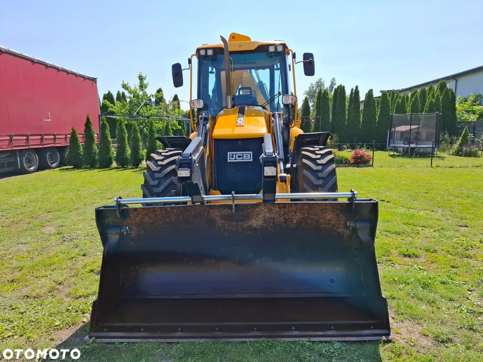 JCB 4CX - 8