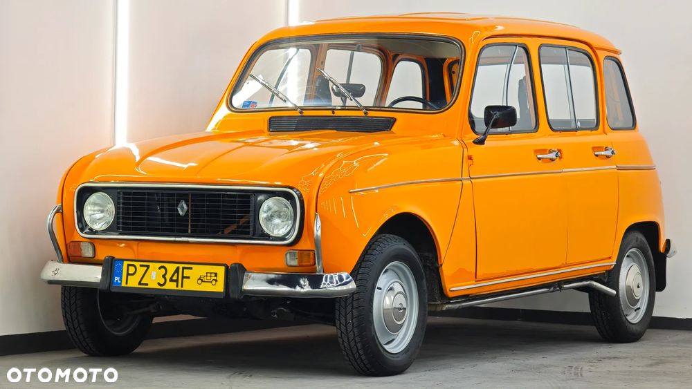 Renault 4 - 1