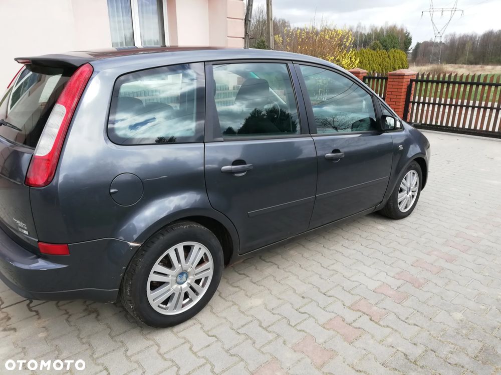 Ford Focus C-Max 2.0 TDCi Ghia - 4