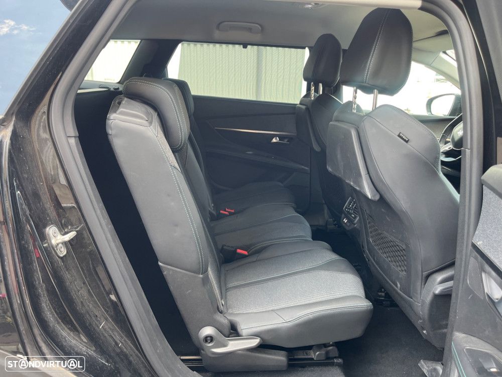 Peugeot 5008 1.2 PureTech Allure EAT8 - 5
