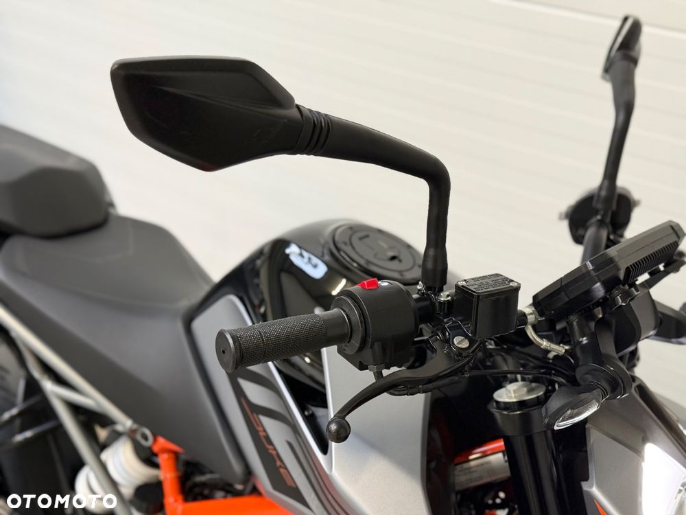 KTM Duke - 12
