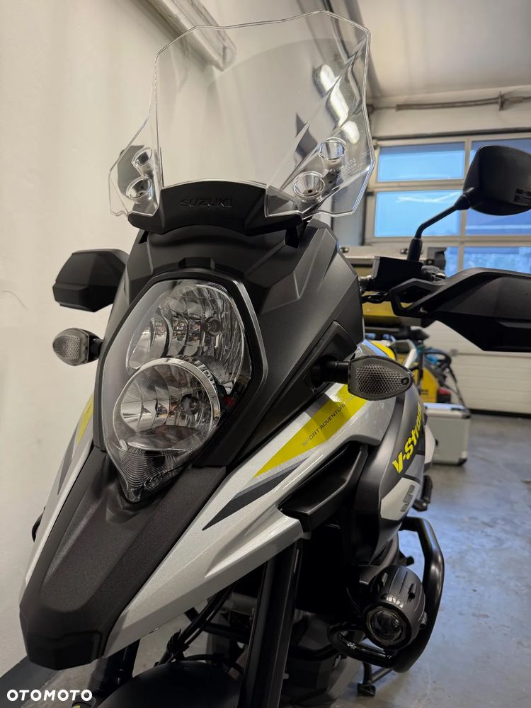 Suzuki V-STROM - 16