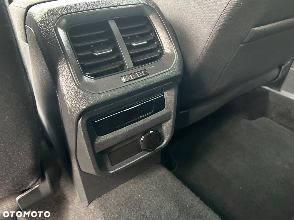 Volkswagen Tiguan 1.5 TSI OPF DSG Life - 24