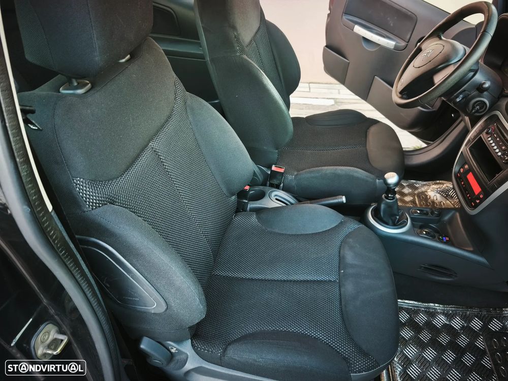 Citroën C2 - 11