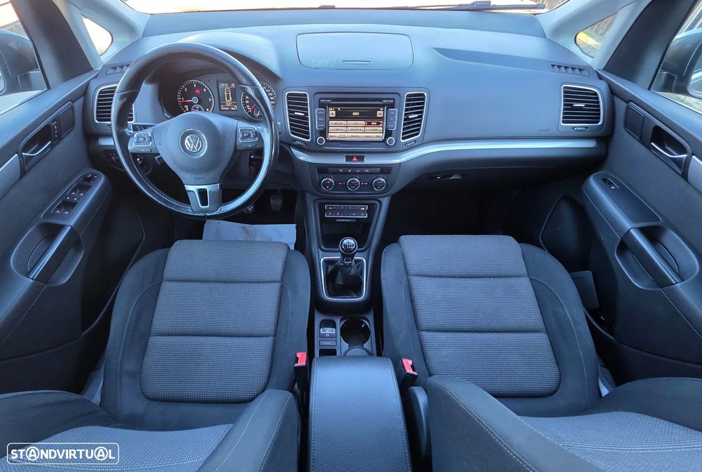 VW Sharan 2.0 TDI Highline - 8