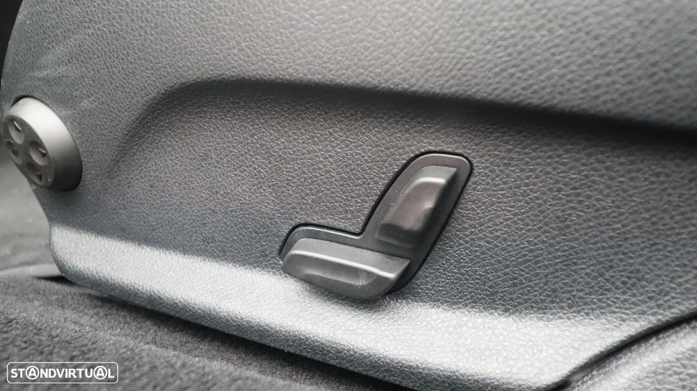Mercedes-Benz E 300 de Avantgarde - 26