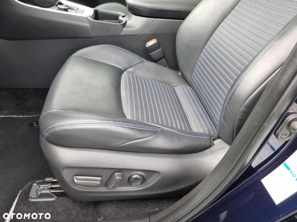 Toyota RAV4 2.5 Hybrid Selection 4x4 - 15