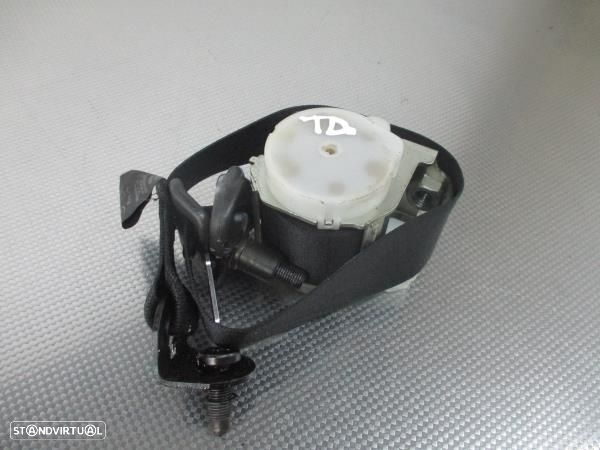 Cinto Tras Dto Opel Vectra C Gts (Z02) - 2