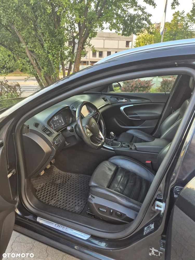 Opel Insignia - 8