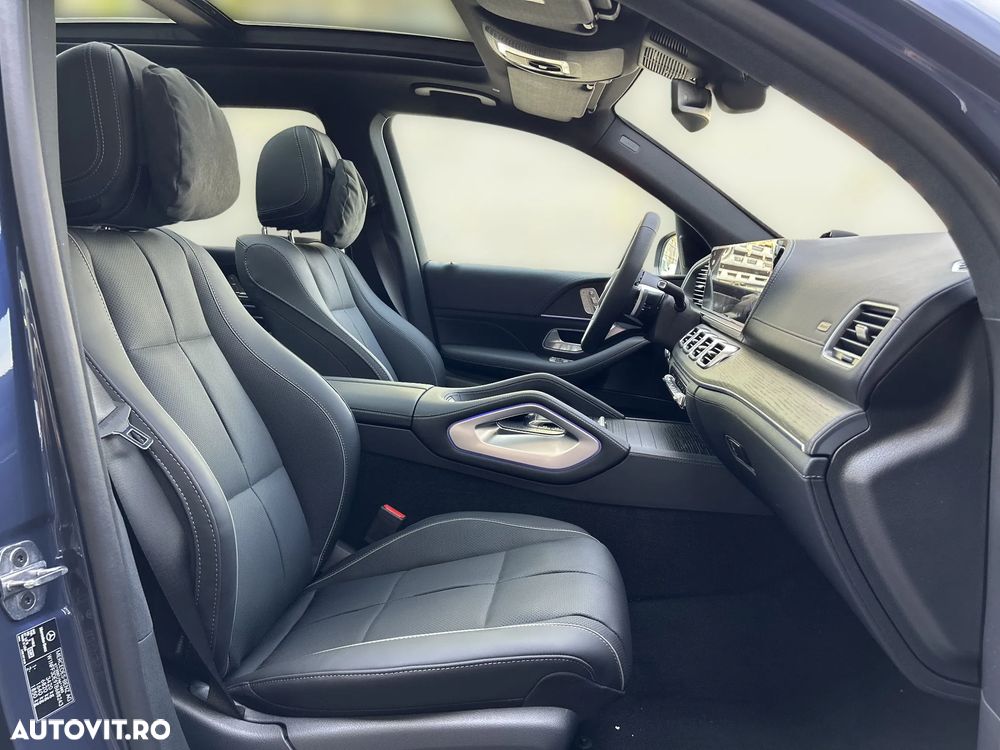 Mercedes-Benz GLS - 12