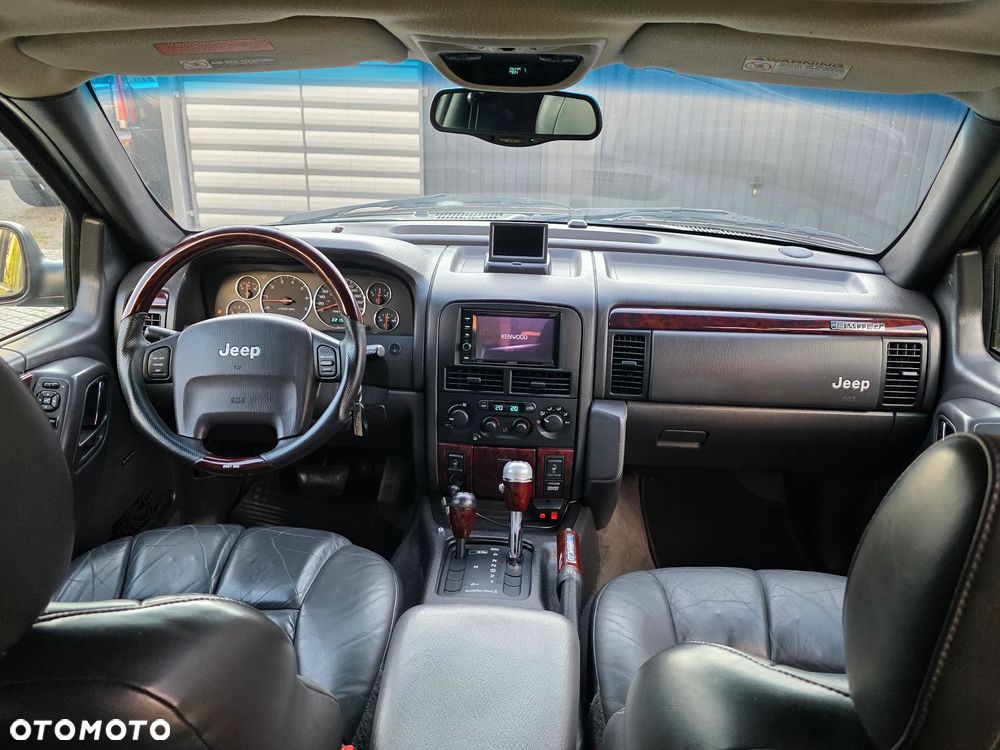 Jeep Grand Cherokee 4.7 Limited - 21