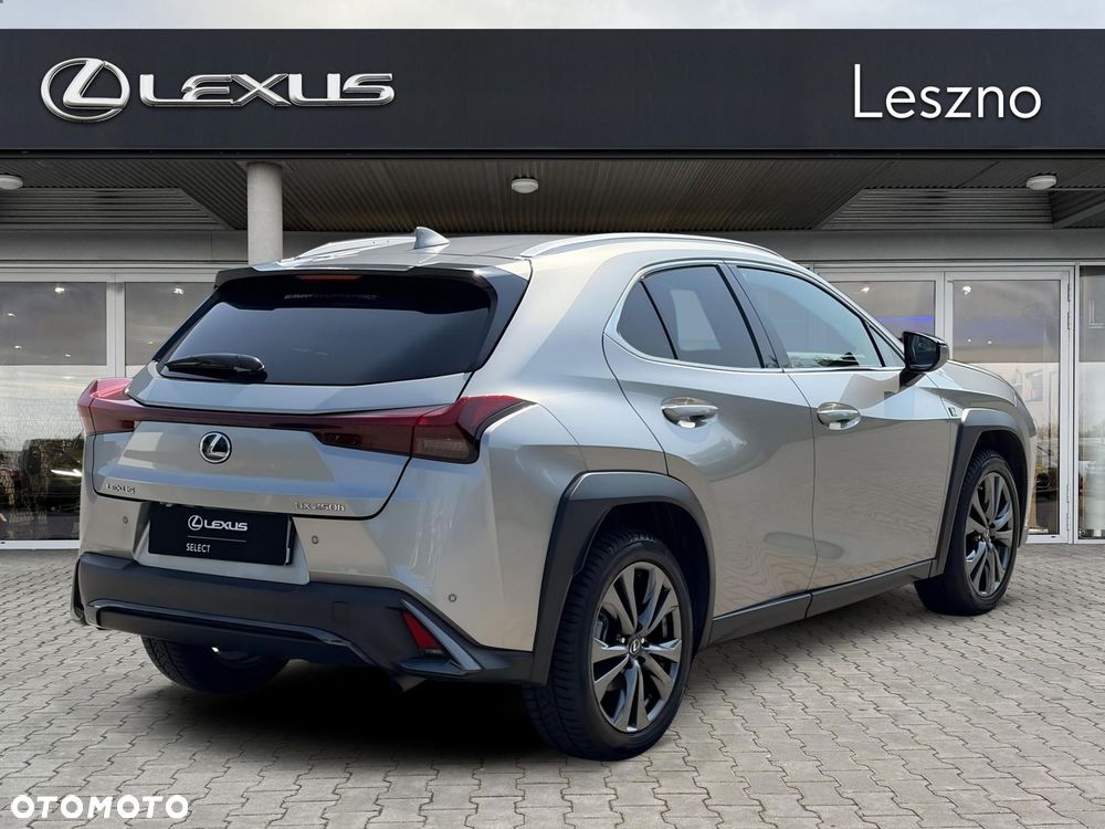 Lexus UX 250h GPF F Sport Design 2WD - 3
