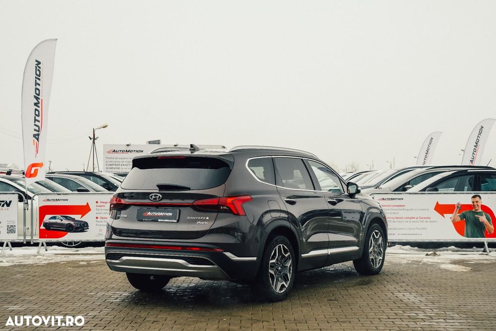 Hyundai Santa Fe - 4