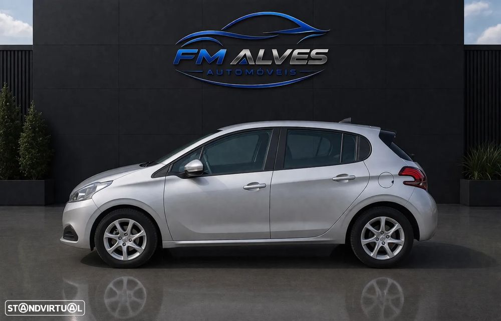 Peugeot 208 82 PureTech Style - 5