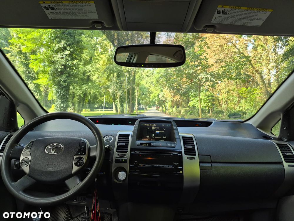 Toyota Prius 1.5 VVT-i Prestige - 14