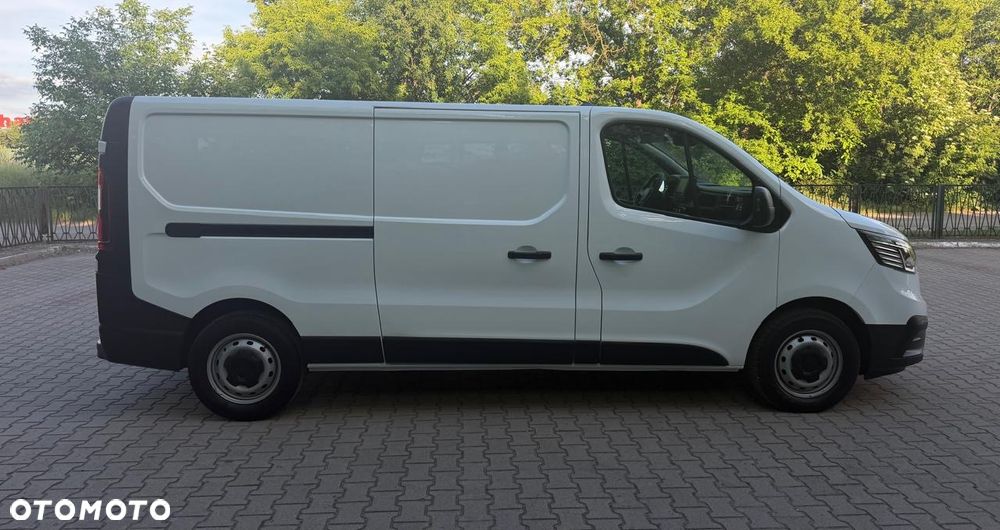 Renault Trafic - 16