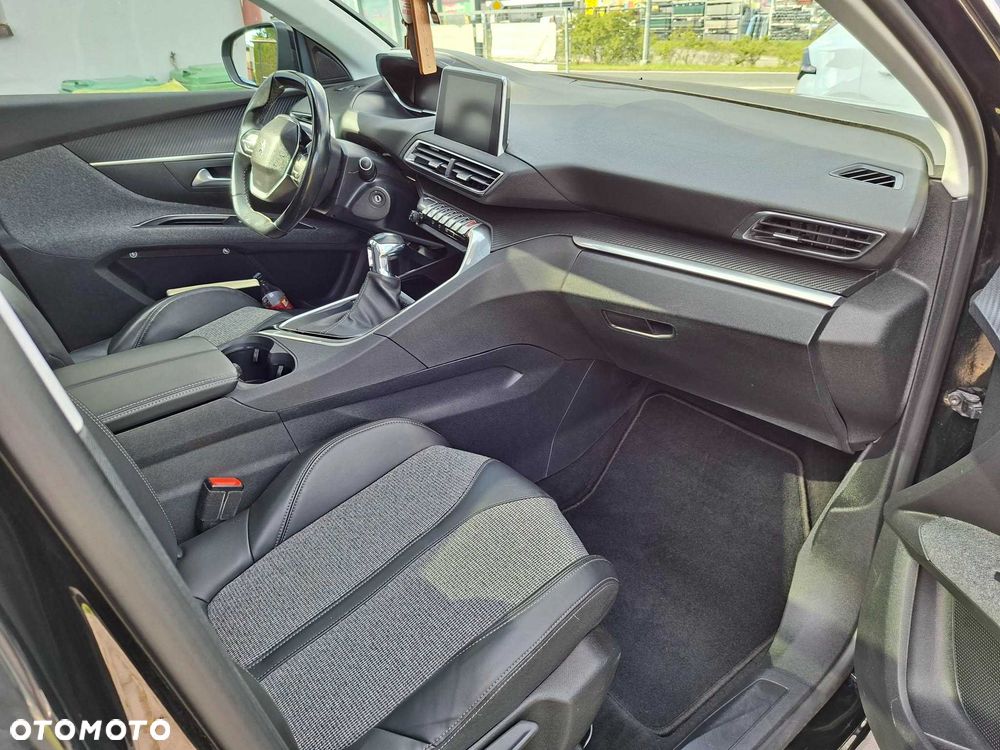 Peugeot 3008 - 7