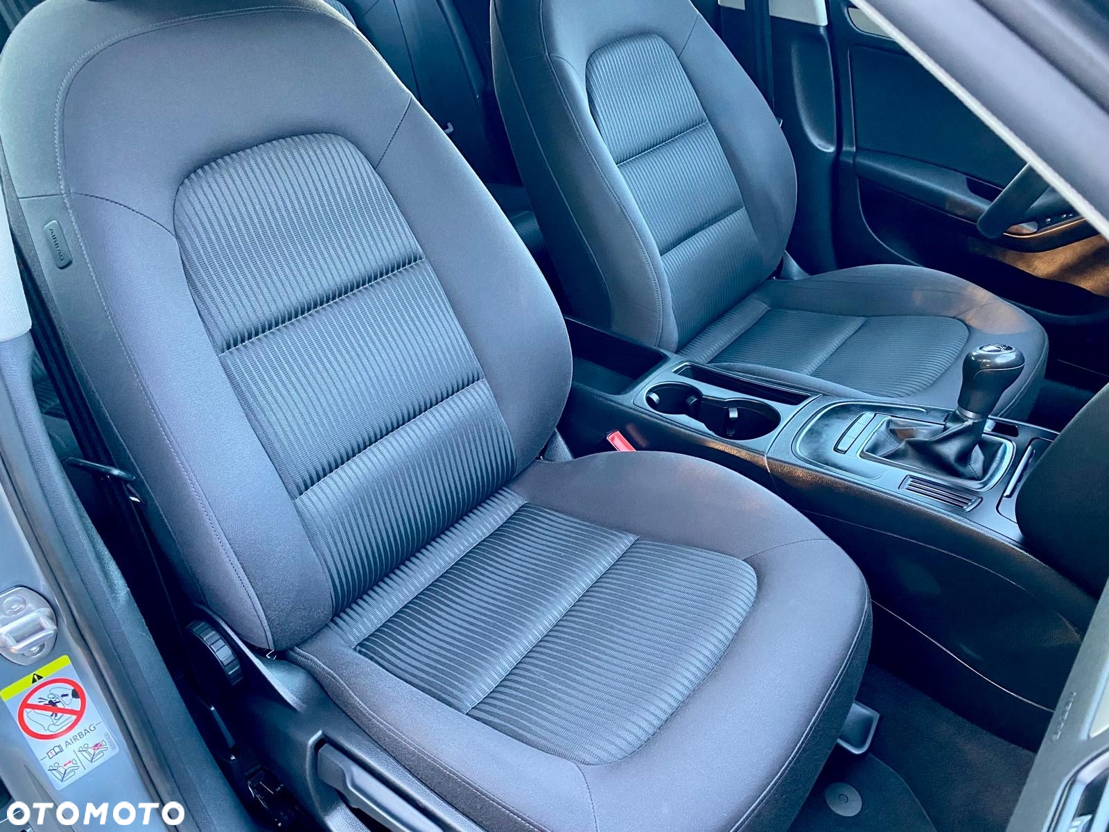 Audi A4 Avant 2.0 TDI DPF Ambiente - 24