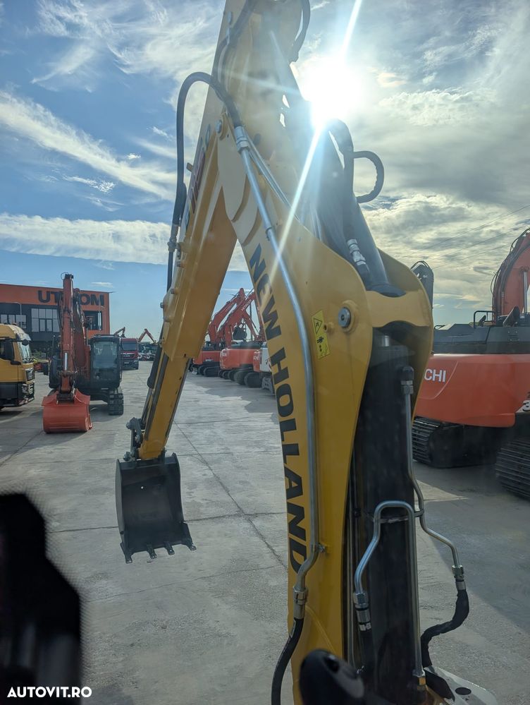 New Holland B115D, ROTI EGALE, FULL OPTION, Masa operationala 10t, motor 120CP, Certificat CE, Anv MICHELIN, automata POWERSHIFT, Cupa 4x1, FURCI, brat extensibil, ins picon, posibil leasing 5 ani, -PROMOTIE 89.900 EUR+Tva - 22