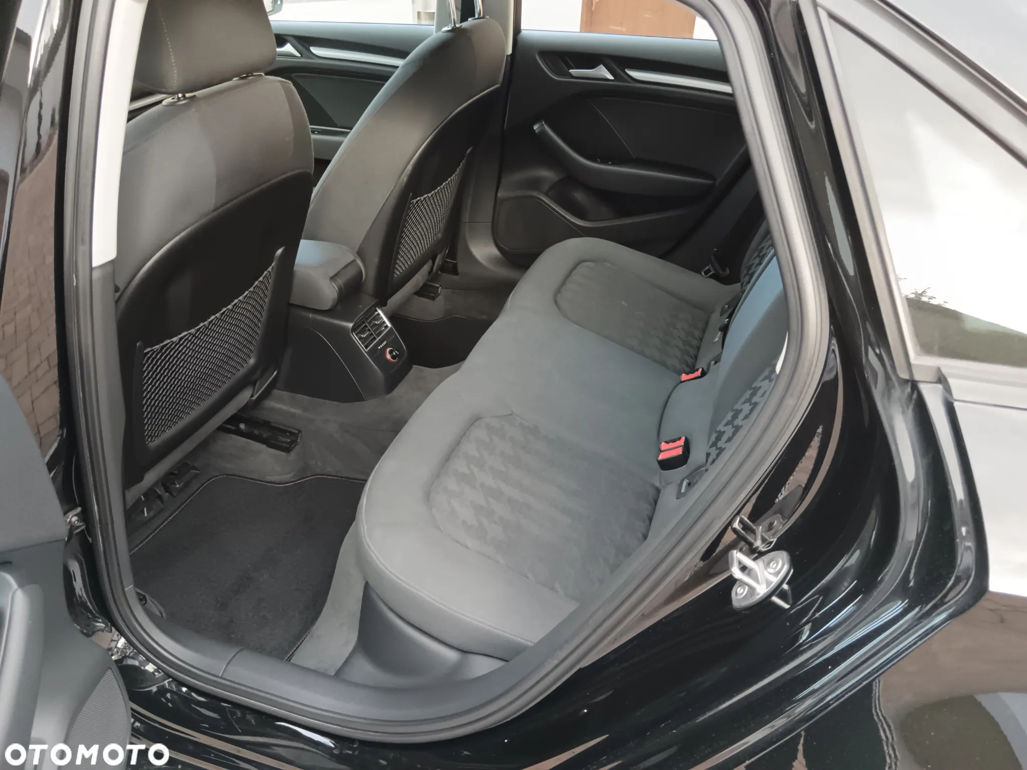 Audi A3 1.4 TFSI Edycja Specjalna S tronic - 7