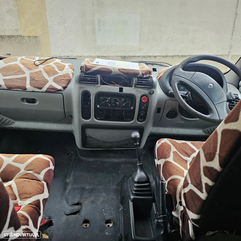 Renault Master Autocaravana - 27