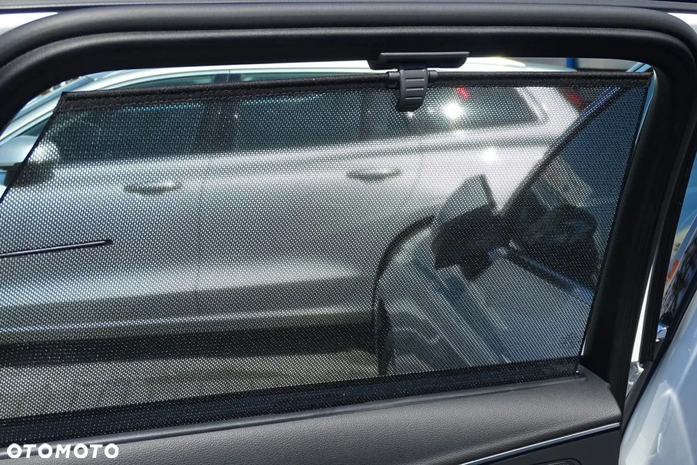 Audi A4 Avant 40 TFSI quattro S tronic advanced - 29