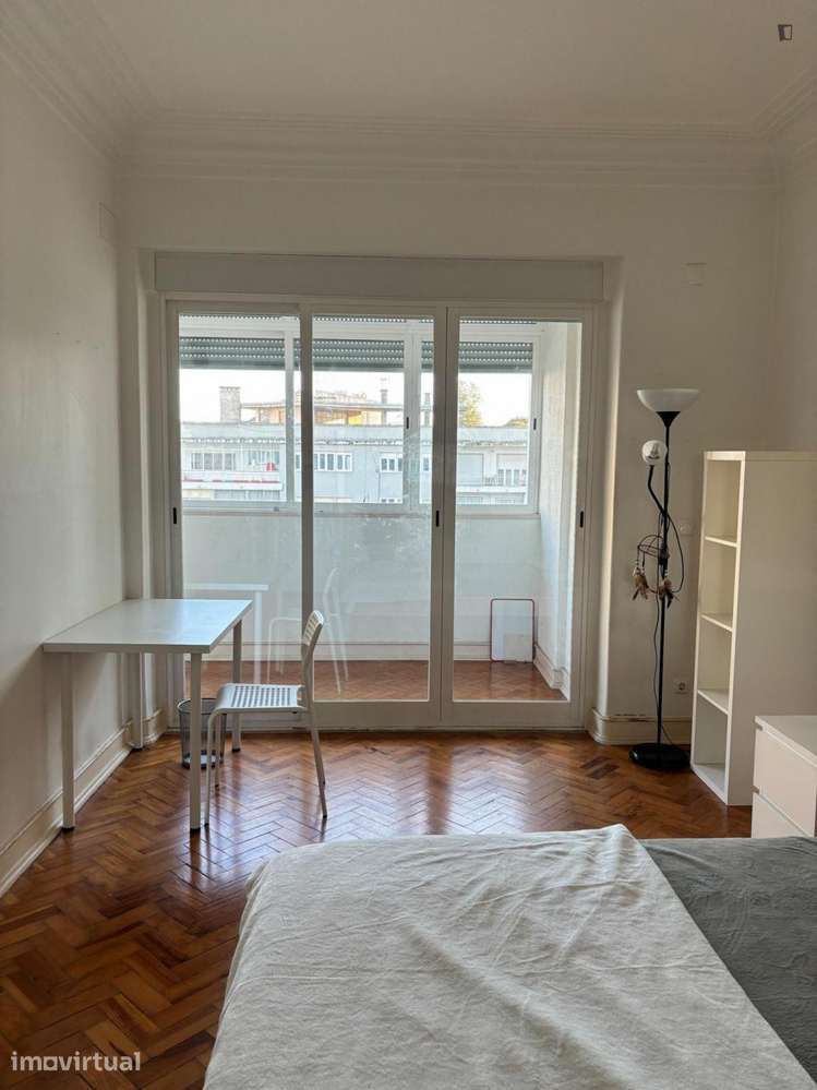 Quarto - localizado em Alvalade Lisbon - Grande imagem: 5/23