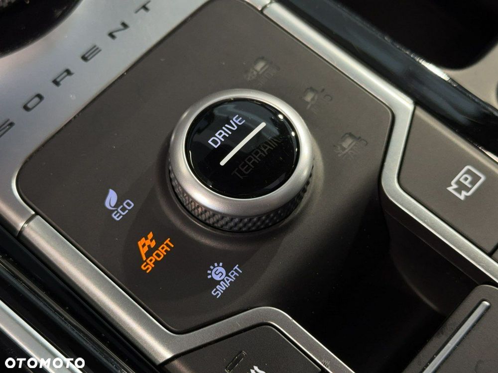 Kia Sorento - 36