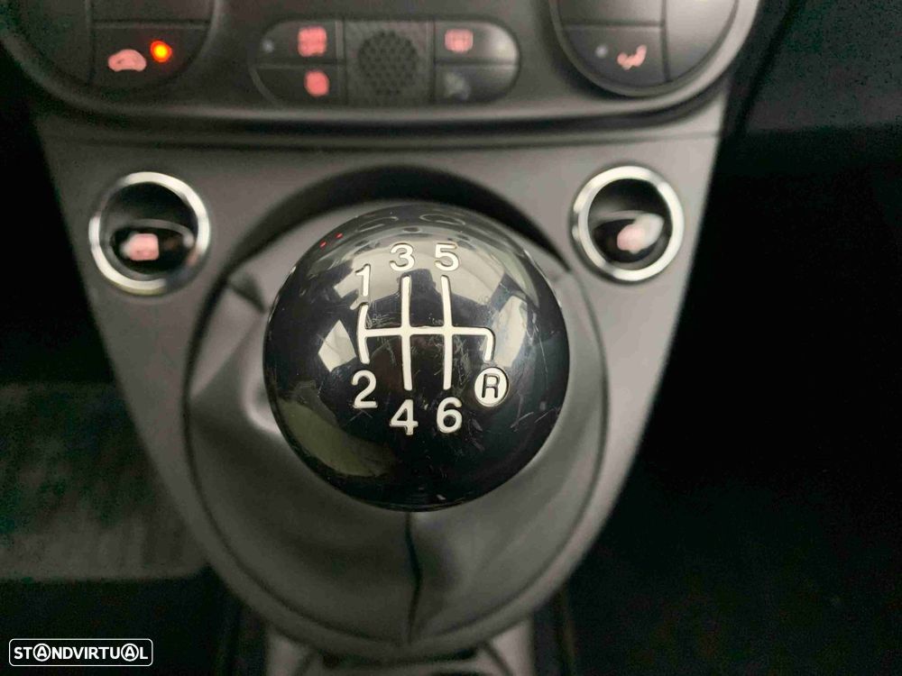 Fiat 500C 1.0 Hybrid - 12