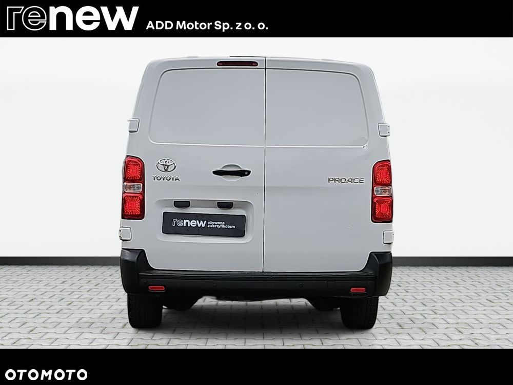 Toyota proace - 6